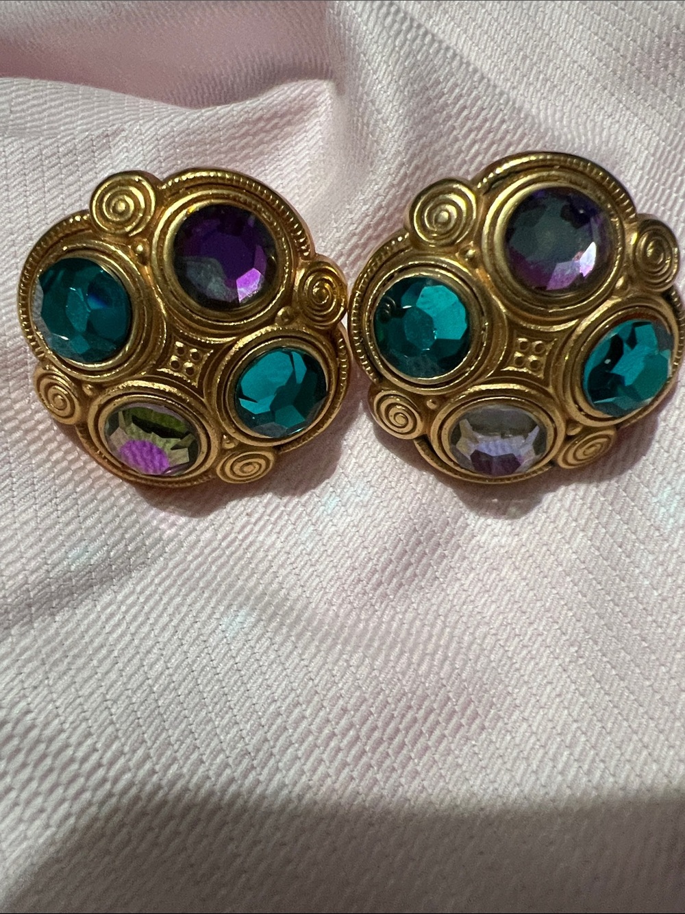 Vintage 1980's jewel tone clip on earrings